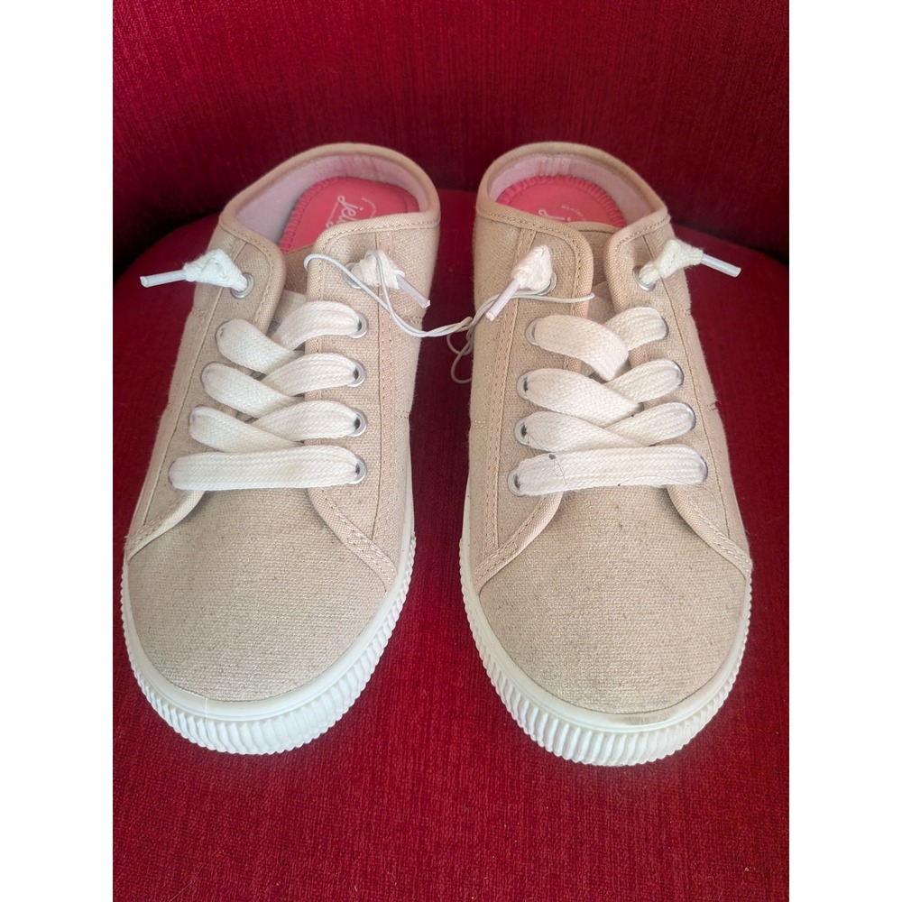 Jellypop Energy Sneakers Lace Up Low Back Champagne Canvas Shoes Women 9M